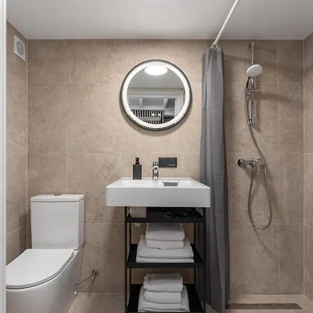 Beautiful Old Town Loft Apartment